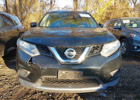 2015 Nissan Rogue Sv z USA, uszkodzony, nr VIN 5N1AT2MV3FC849152